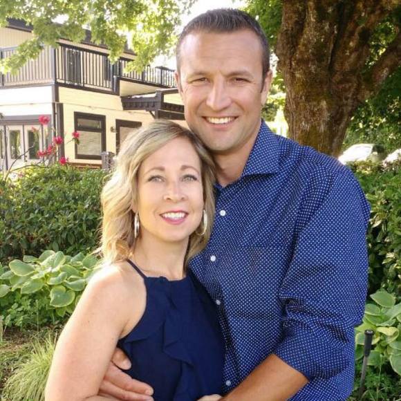 Meet your Posher, Claire - Picture 1 of 1